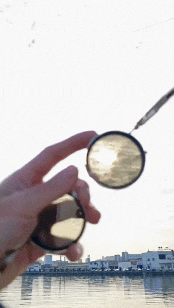Schicke, abdunkelnde Retro-Sonnenbrille