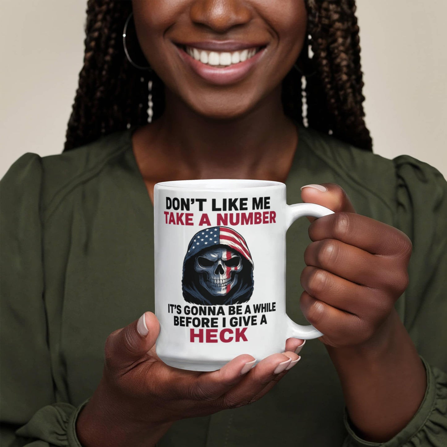 No me agradas Toma un número, pasará un tiempo antes de que me importe un carajo Taza