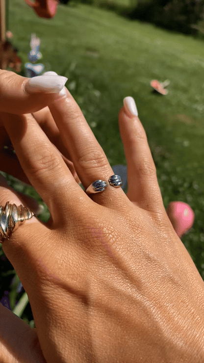 Paw Print Hug Ring - Buy 1 Get 1 FREE