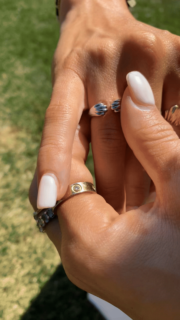 Paw Print Hug Ring - Buy 1 Get 1 FREE